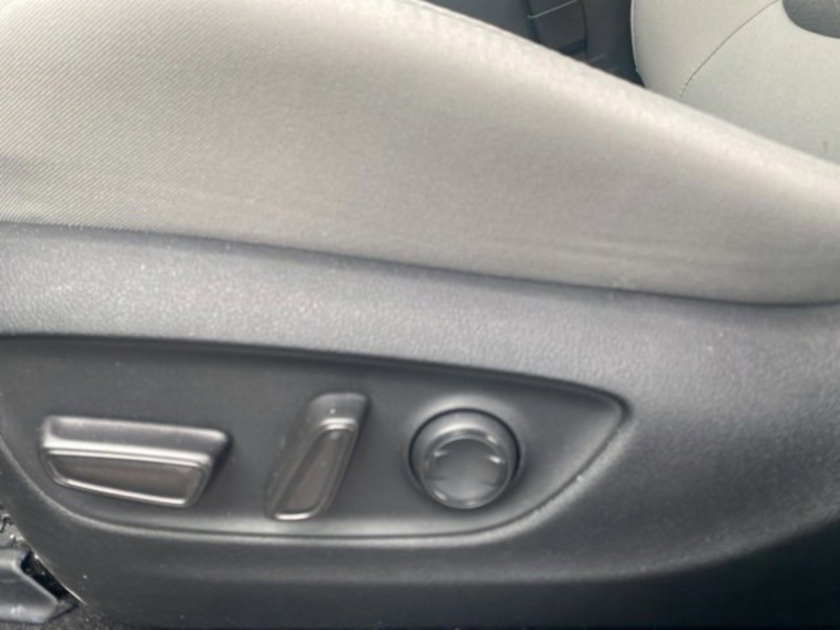 Used 2024 Toyota RAV4 XLE image 12