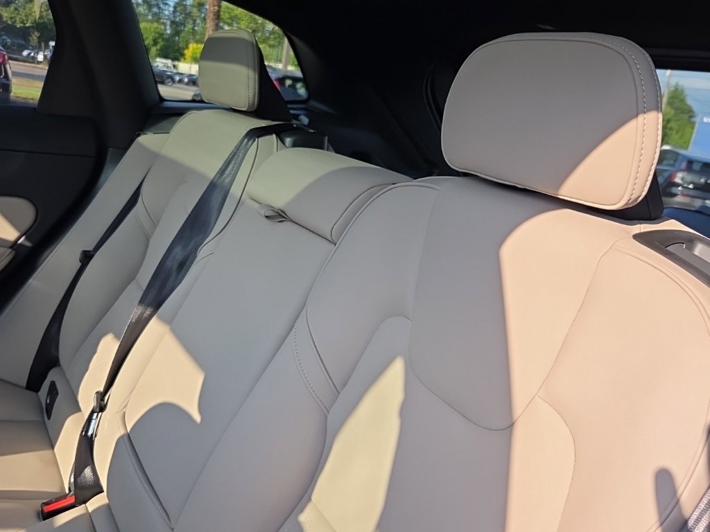 New 2026 Volvo XC60 B5 Plus w/ Protection Package Premier image 6