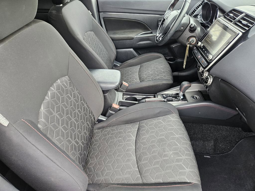 Used 2023 Mitsubishi Outlander Sport ES image 11