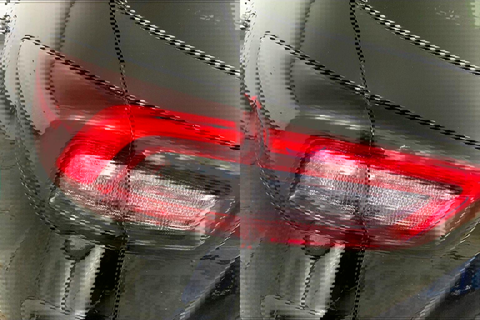 Used 2025 Ford Escape ST-Line image 27