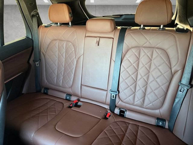 Used 2023 BMW X5 xDrive40i w/ M Sport Package image 13