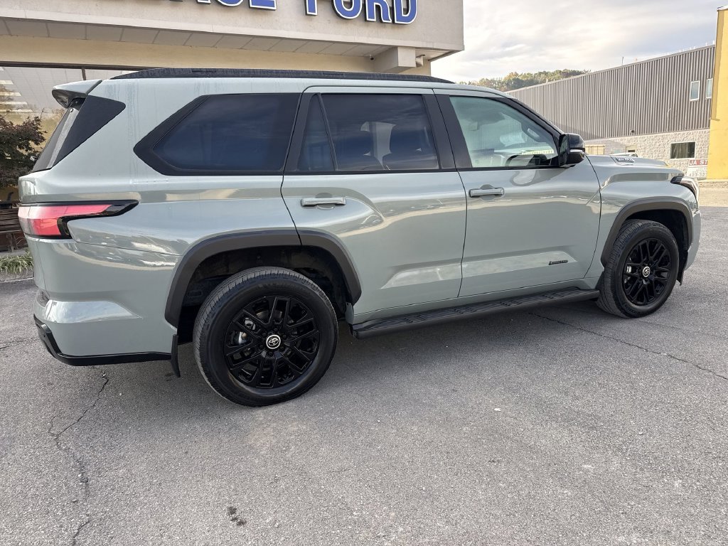 Used 2024 Toyota Sequoia Limited w/ Nightshade Package AWD/4WD image 4