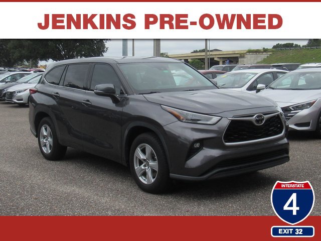 Used 2021 Toyota Highlander LE