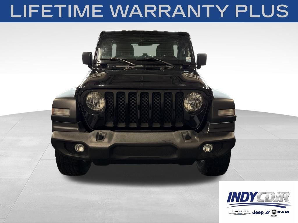 Used 2018 Jeep Wrangler Unlimited Sport S AWD/4WD image 2