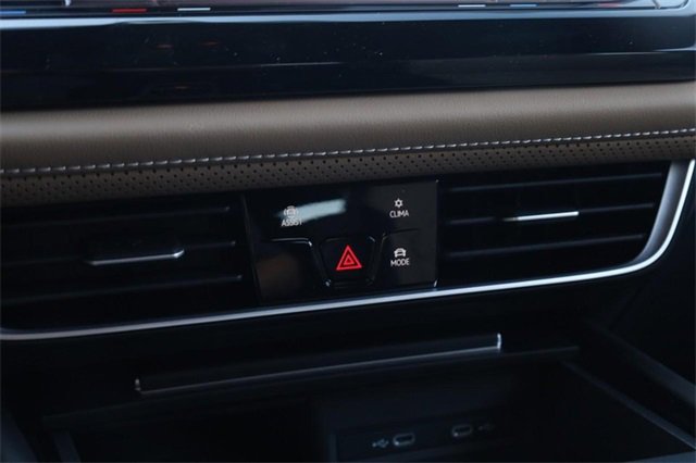 New 2026 Volkswagen Atlas Cross Sport SE image 12