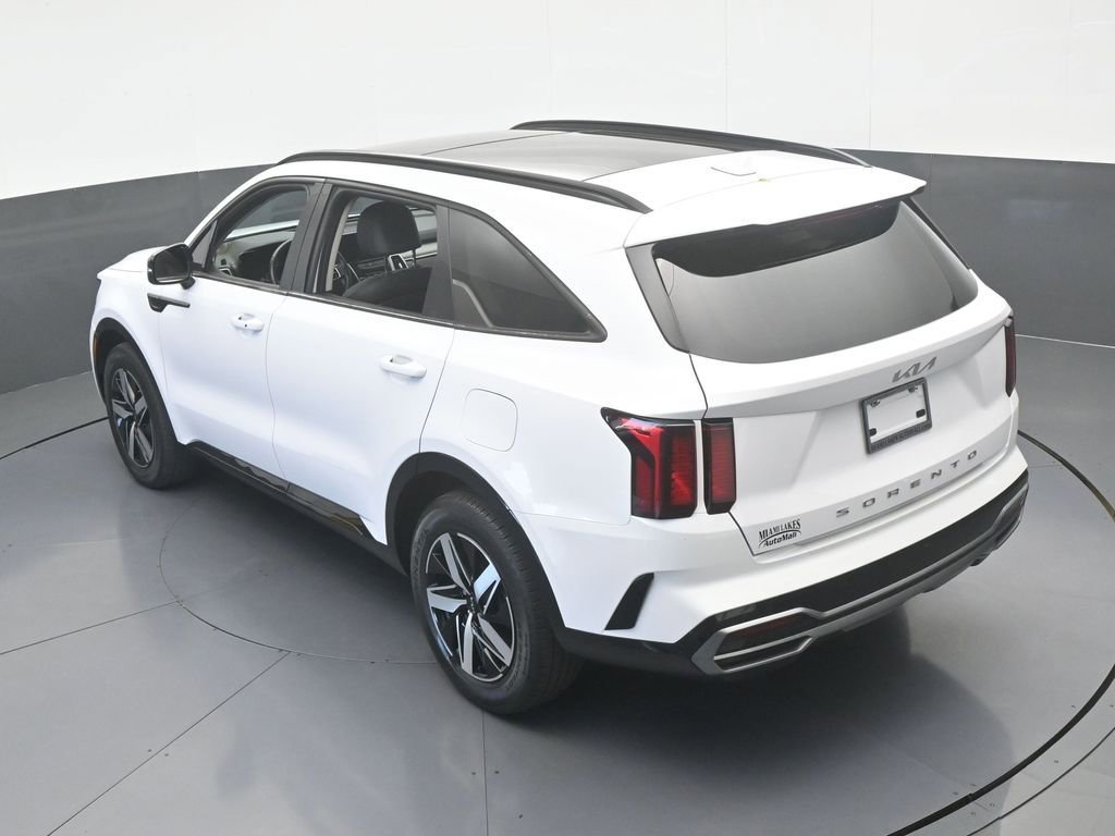 Used 2022 Kia Sorento EX w/ Panoramic Sunroof Package FWD image 52