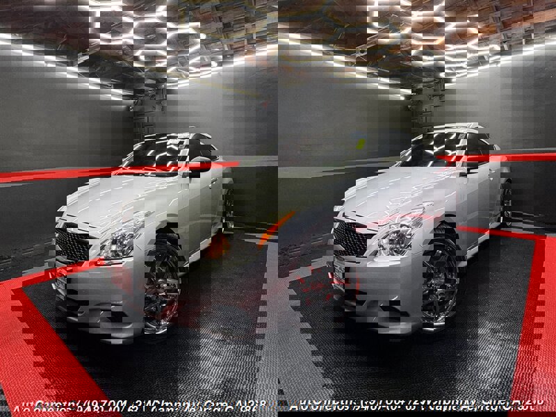 Used 2009 INFINITI G37 Journey w/ Premium Pkg image 2