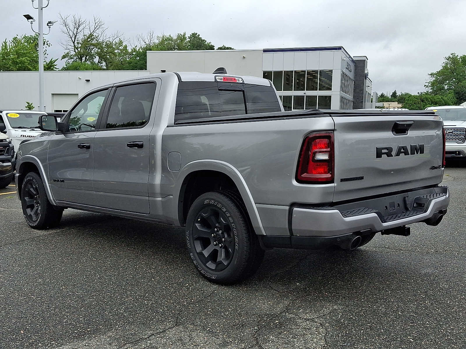 Used 2025 RAM 1500 Big Horn AWD/4WD image 4