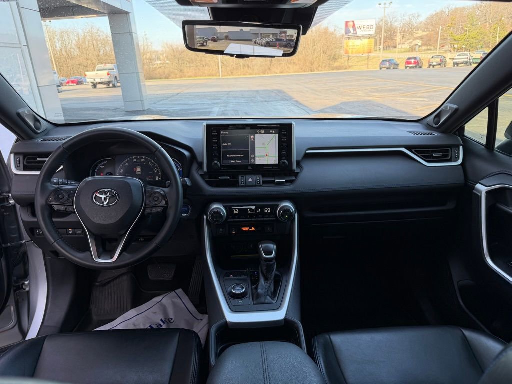 Used 2020 Toyota RAV4 XSE image 12