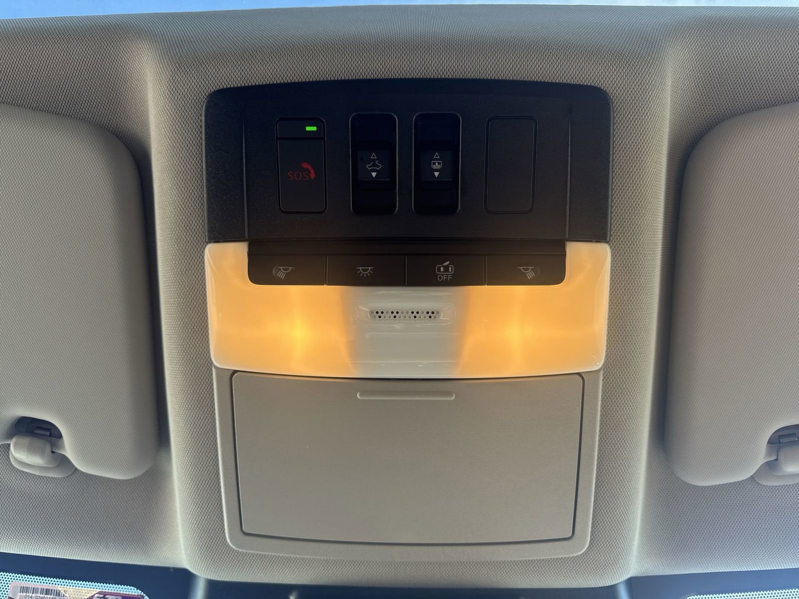 Used 2025 Nissan Rogue Platinum w/ Platinum Premium Package AWD/4WD image 18