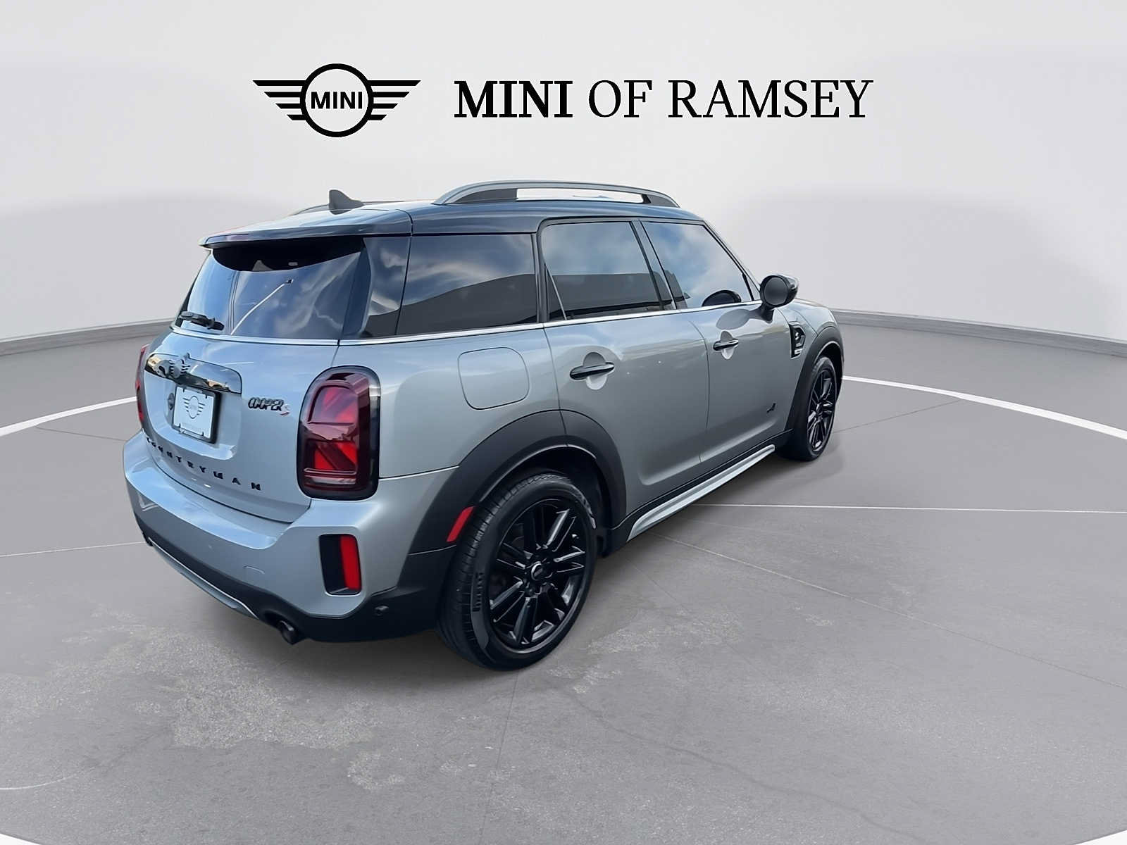 Used 2024 MINI Cooper Countryman S AWD/4WD image 8