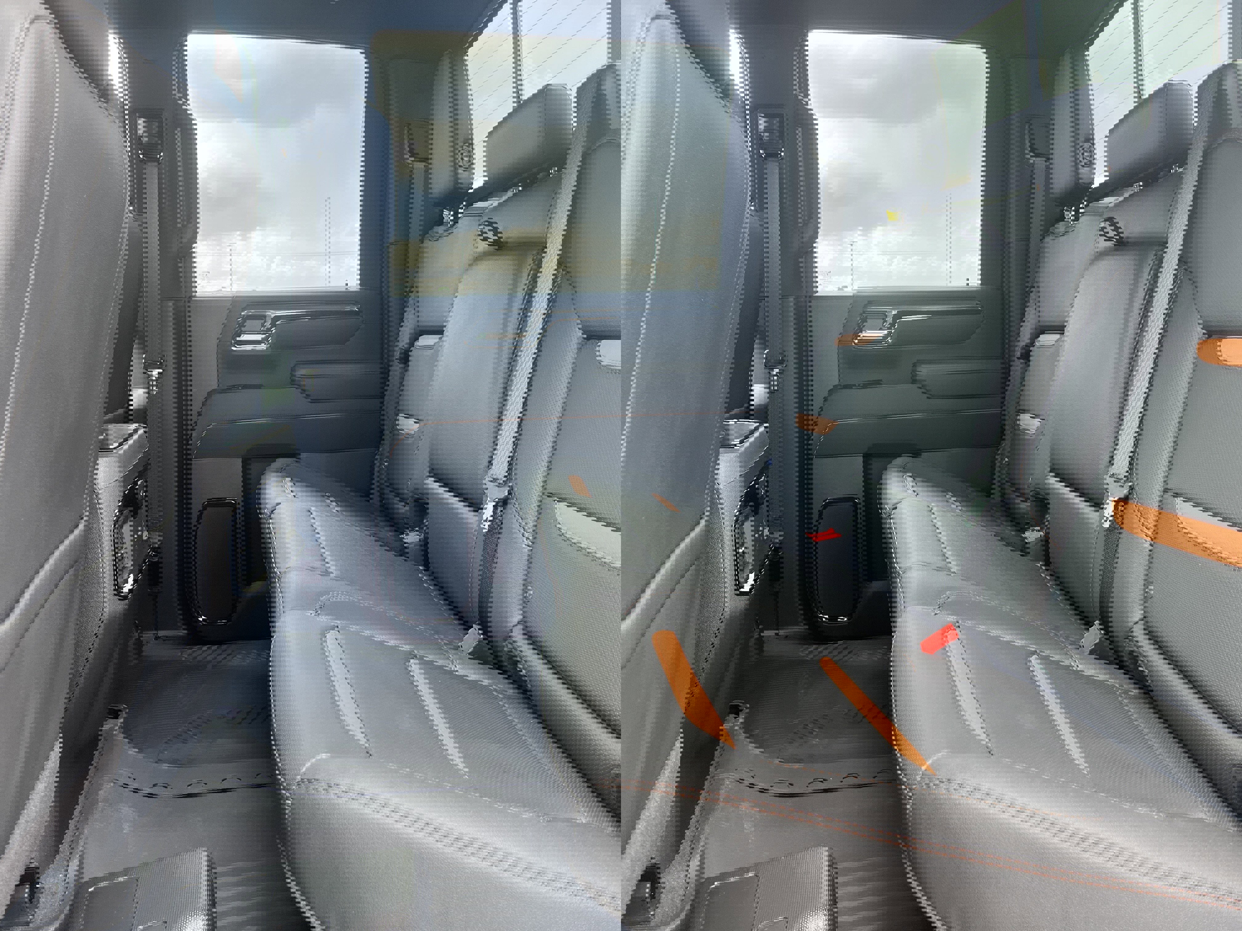 New 2026 GMC Sierra 3500 AT4 w/ AT4 Premium Plus Package image 18