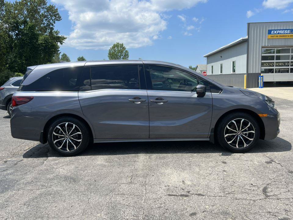 Used 2025 Honda Odyssey Elite image 41