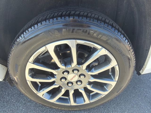 Used 2020 GMC Acadia Denali w/ LPO, Floor Liner Package image 20