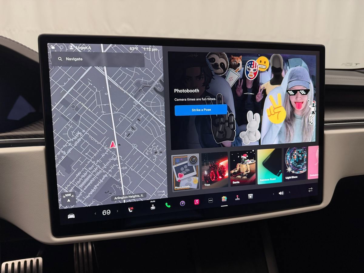 Used 2021 Tesla Model S Plaid image 29