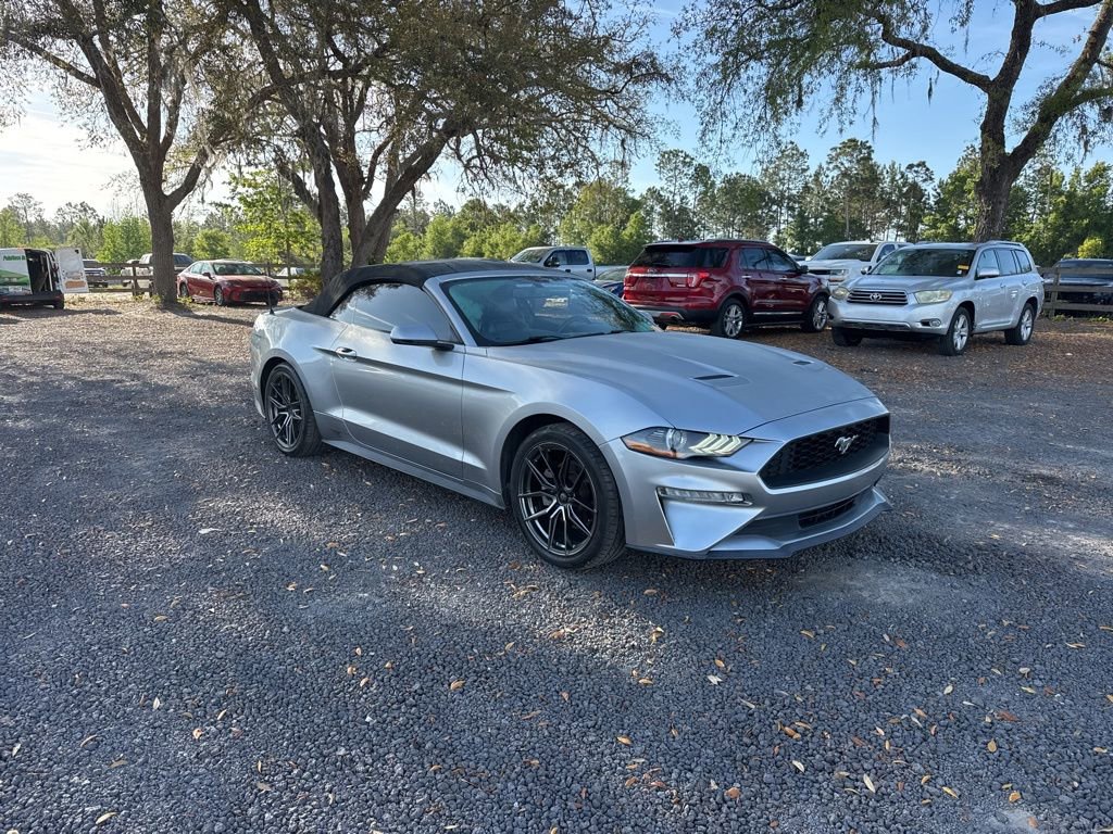 Used 2020 Ford Mustang Premium image 8