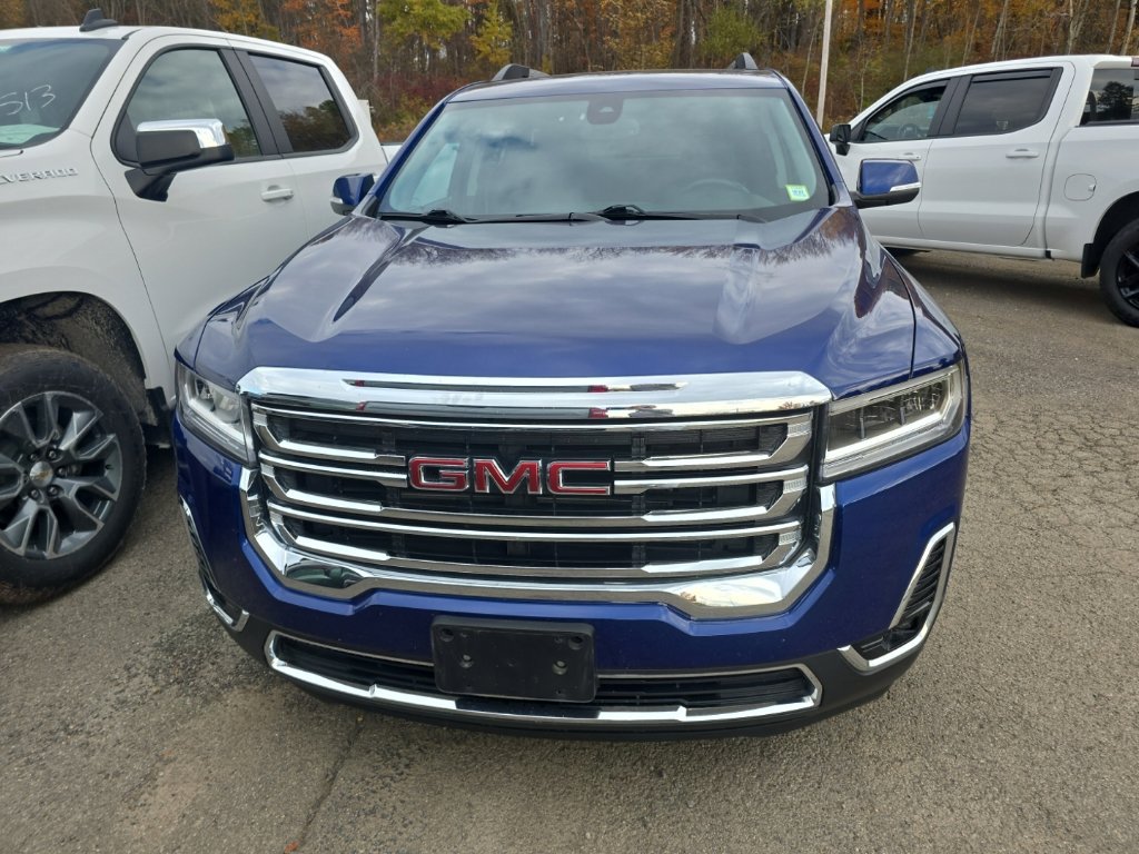 Used 2023 GMC Acadia SLT AWD/4WD image 3
