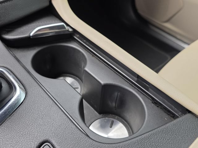Used 2017 Cadillac XT5 Premium Luxury FWD image 24