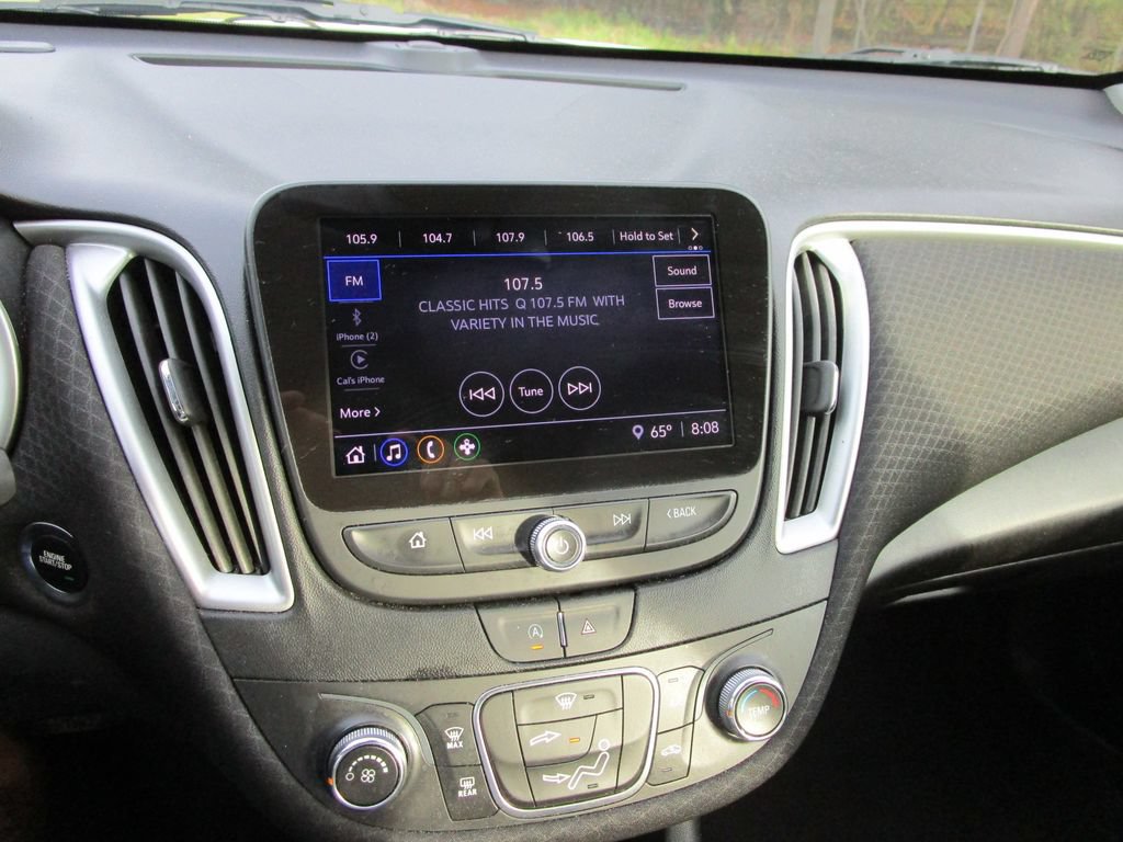 Used 2024 Chevrolet Malibu LS FWD image 29