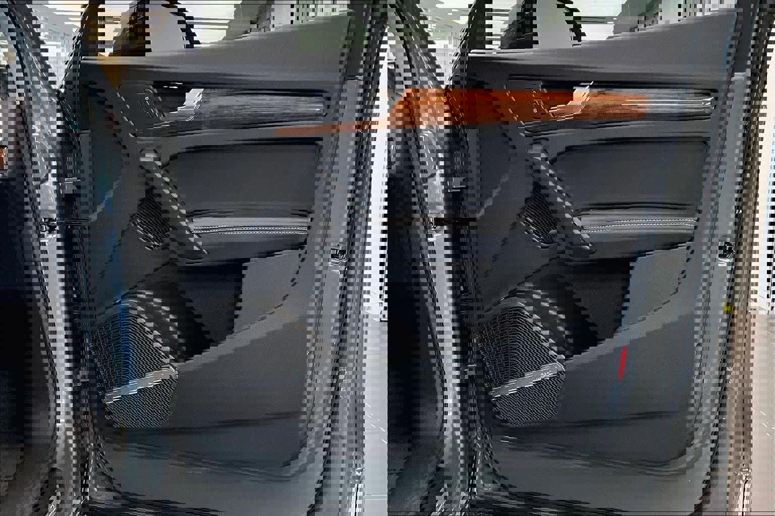 Used 2023 Audi Q5 2.0T Premium Plus w/ Premium Plus Package image 22