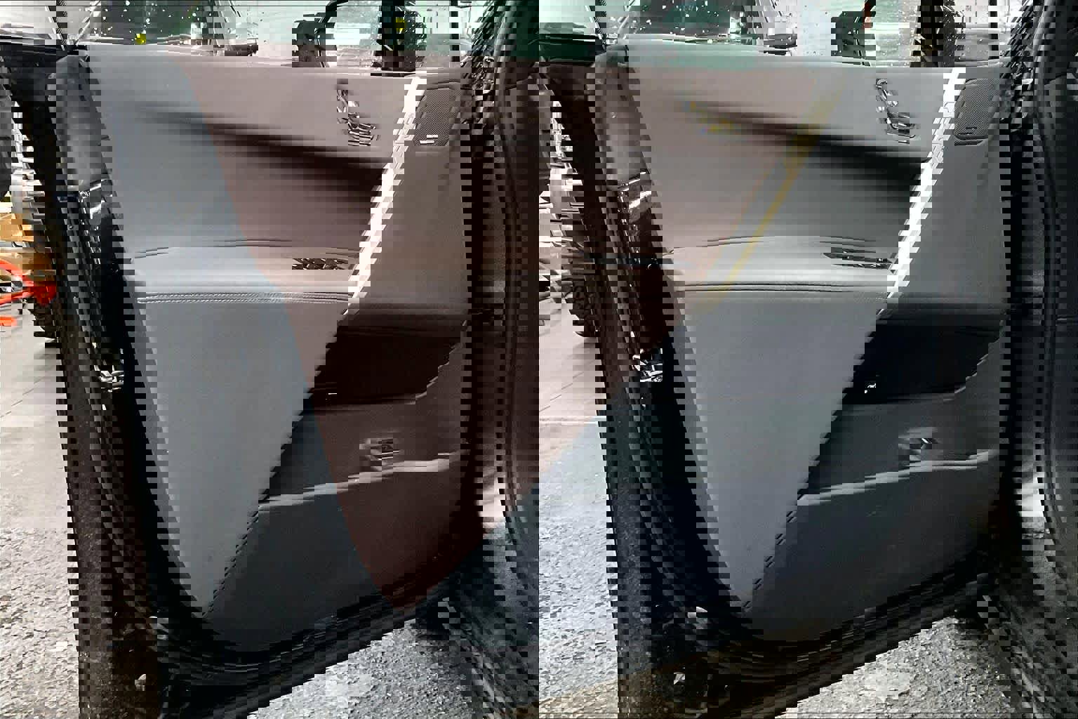 Used 2023 BMW iX xDrive50 w/ Ultimate Package 2 image 20