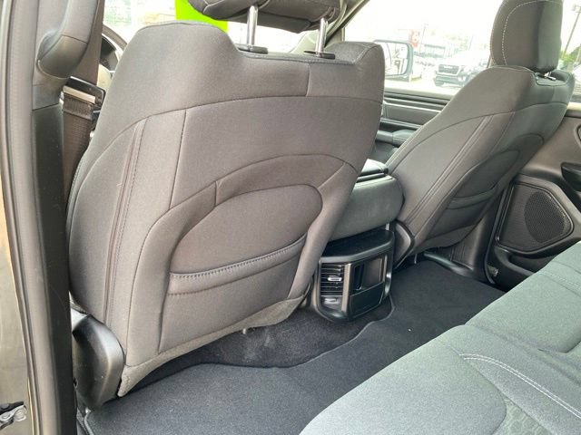 Used 2025 RAM 1500 Big Horn AWD/4WD image 32