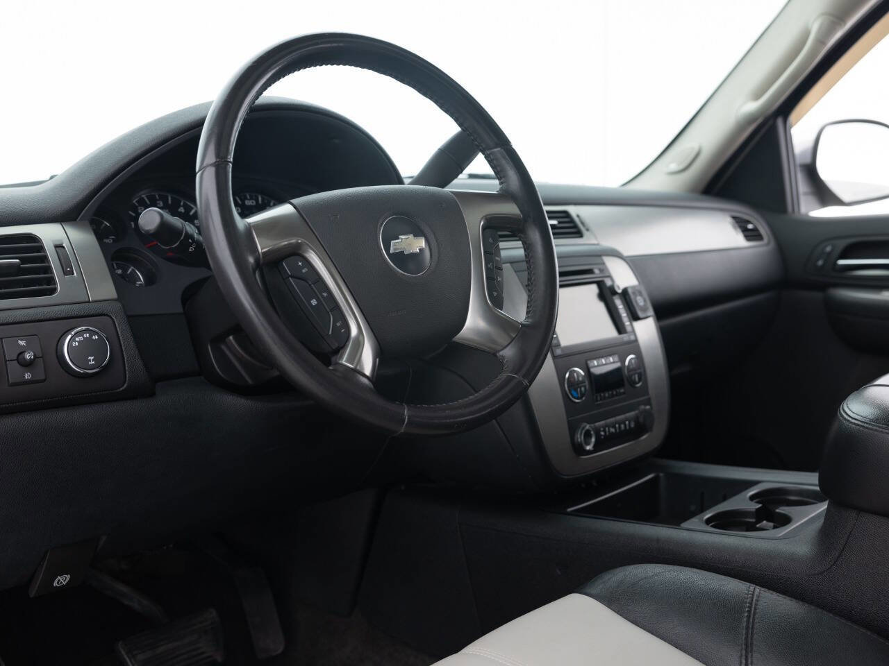 Used 2007 Chevrolet Avalanche LT w/ LT Preferred Equipment Group AWD/4WD image 29