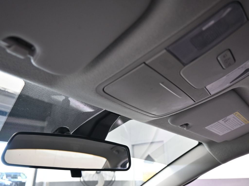 Used 2023 Kia Forte LXS image 22