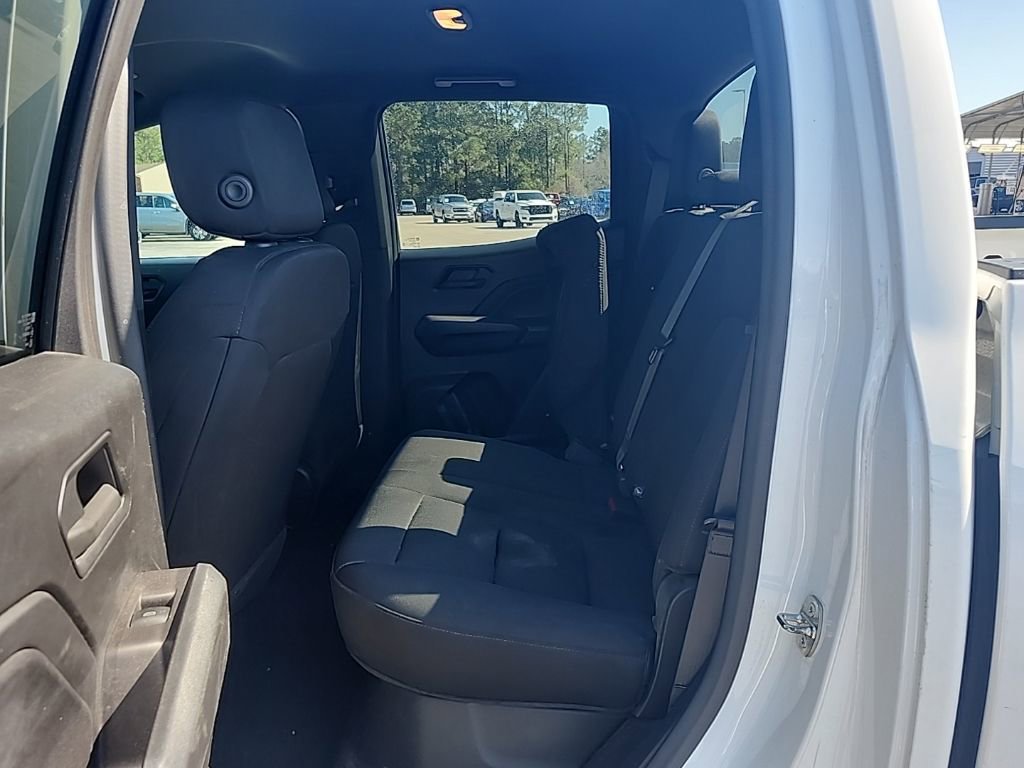 Used 2023 Chevrolet Colorado W/T image 15