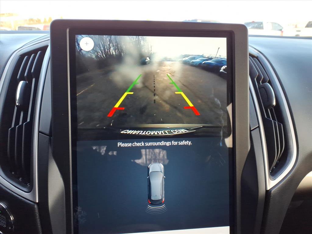 Certified 2024 Ford Edge SEL image 11