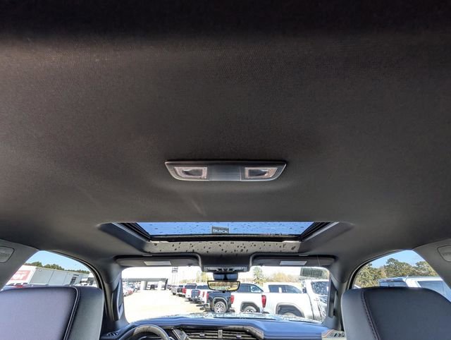 New 2026 GMC Sierra 2500 AT4 w/ AT4 Premium Plus Package image 24