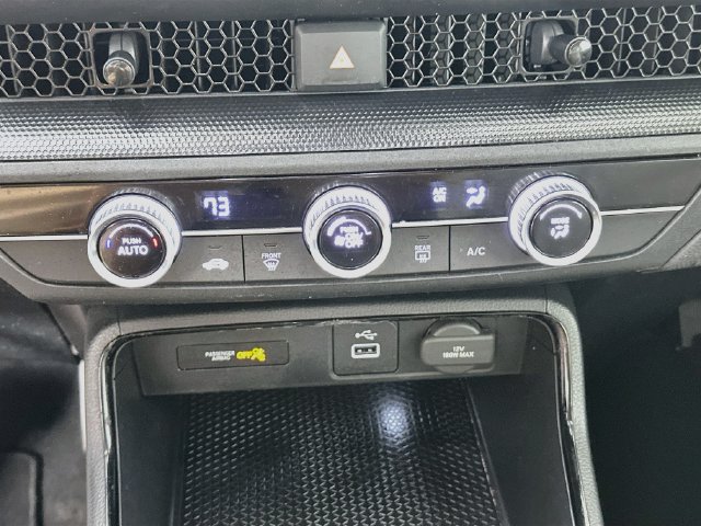 Used 2024 Honda CR-V LX image 11