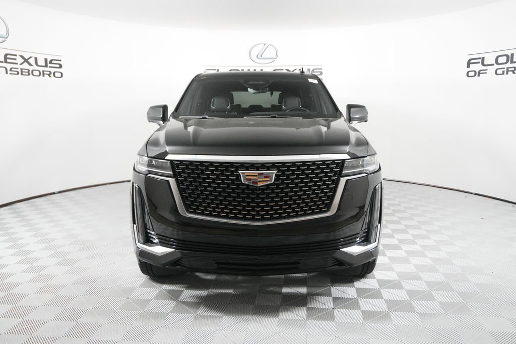 Used 2023 Cadillac Escalade Premium Luxury AWD/4WD image 2