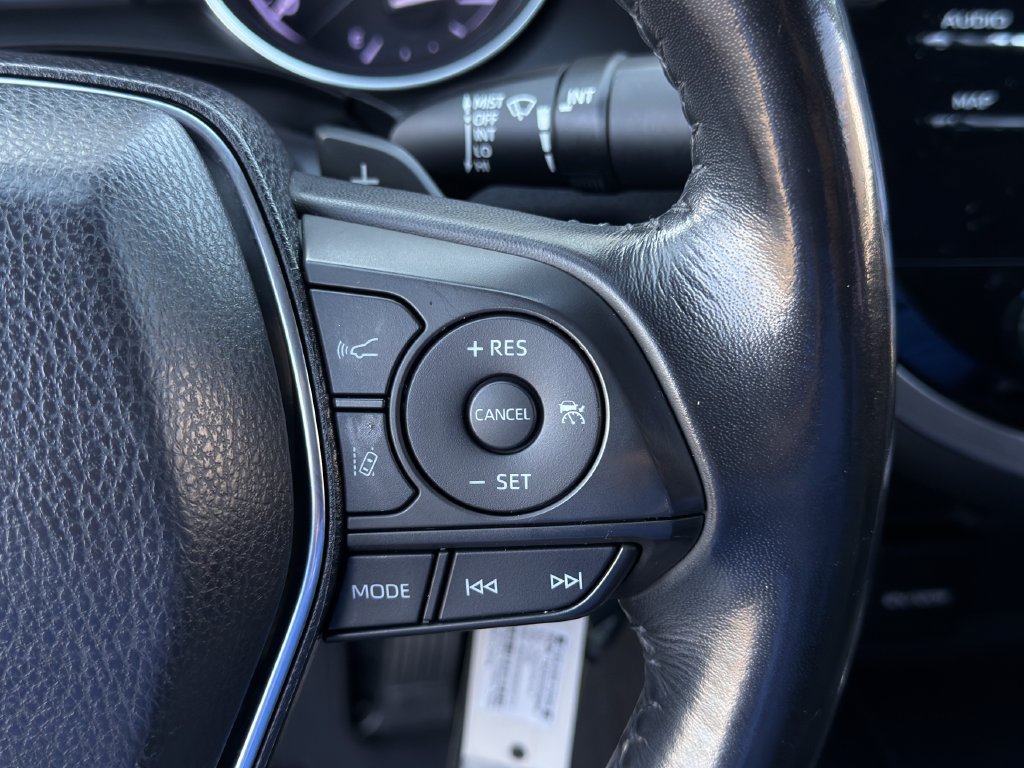 Used 2019 Toyota Camry SE w/ Carpet Mat Package FWD image 13