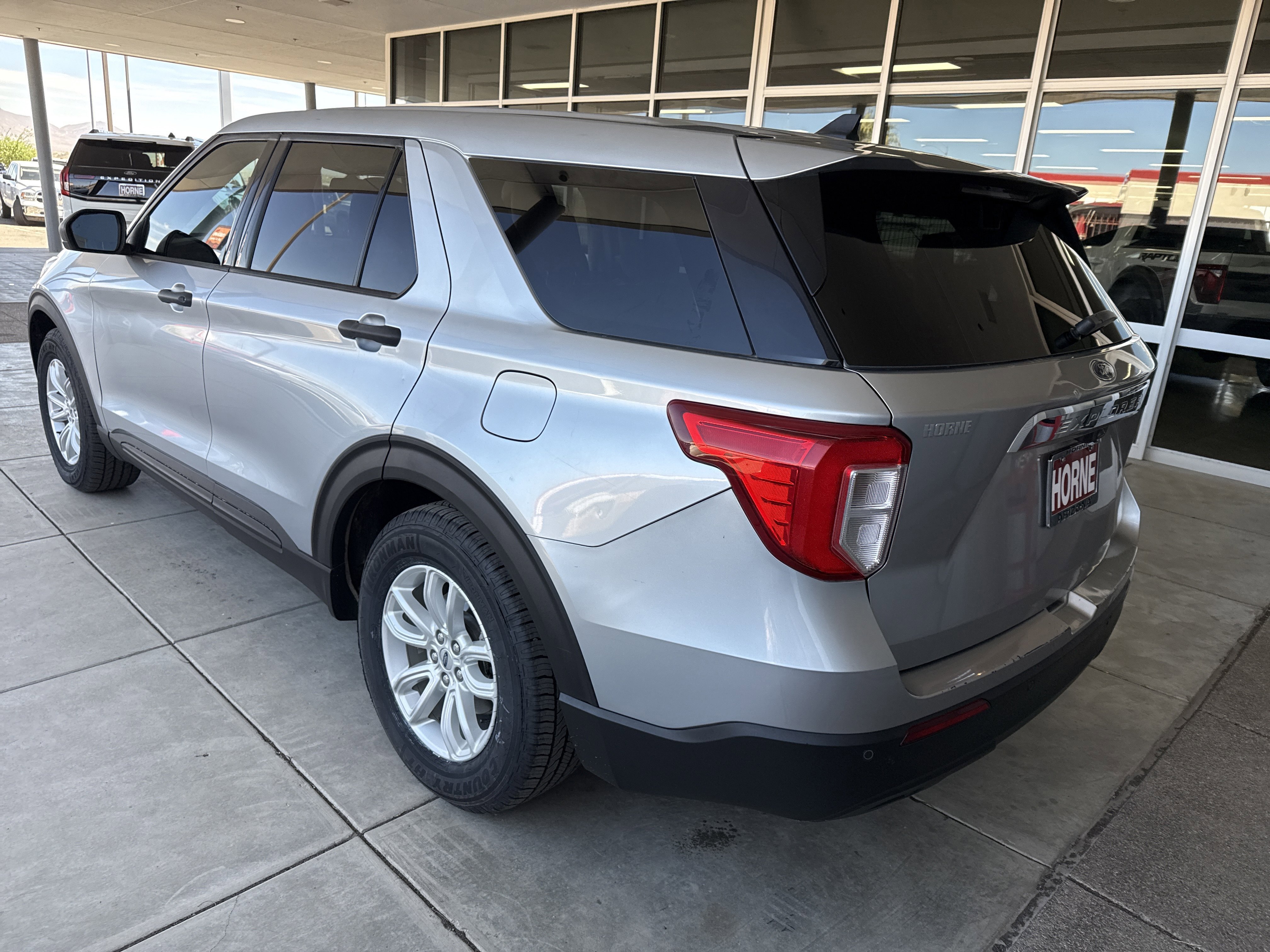 Used 2021 Ford Explorer 2WD image 6