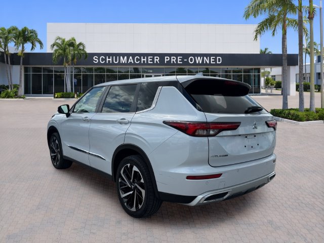 Used 2022 Mitsubishi Outlander SE FWD image 5