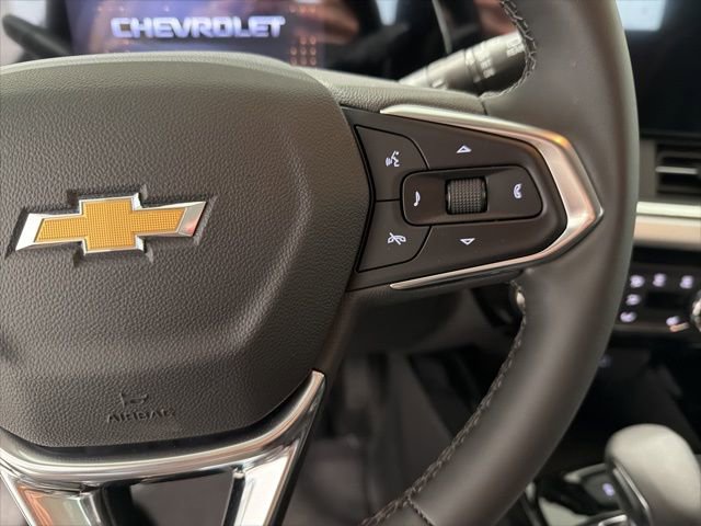 New 2026 Chevrolet Trax LT w/ Driver Confidence Package image 13