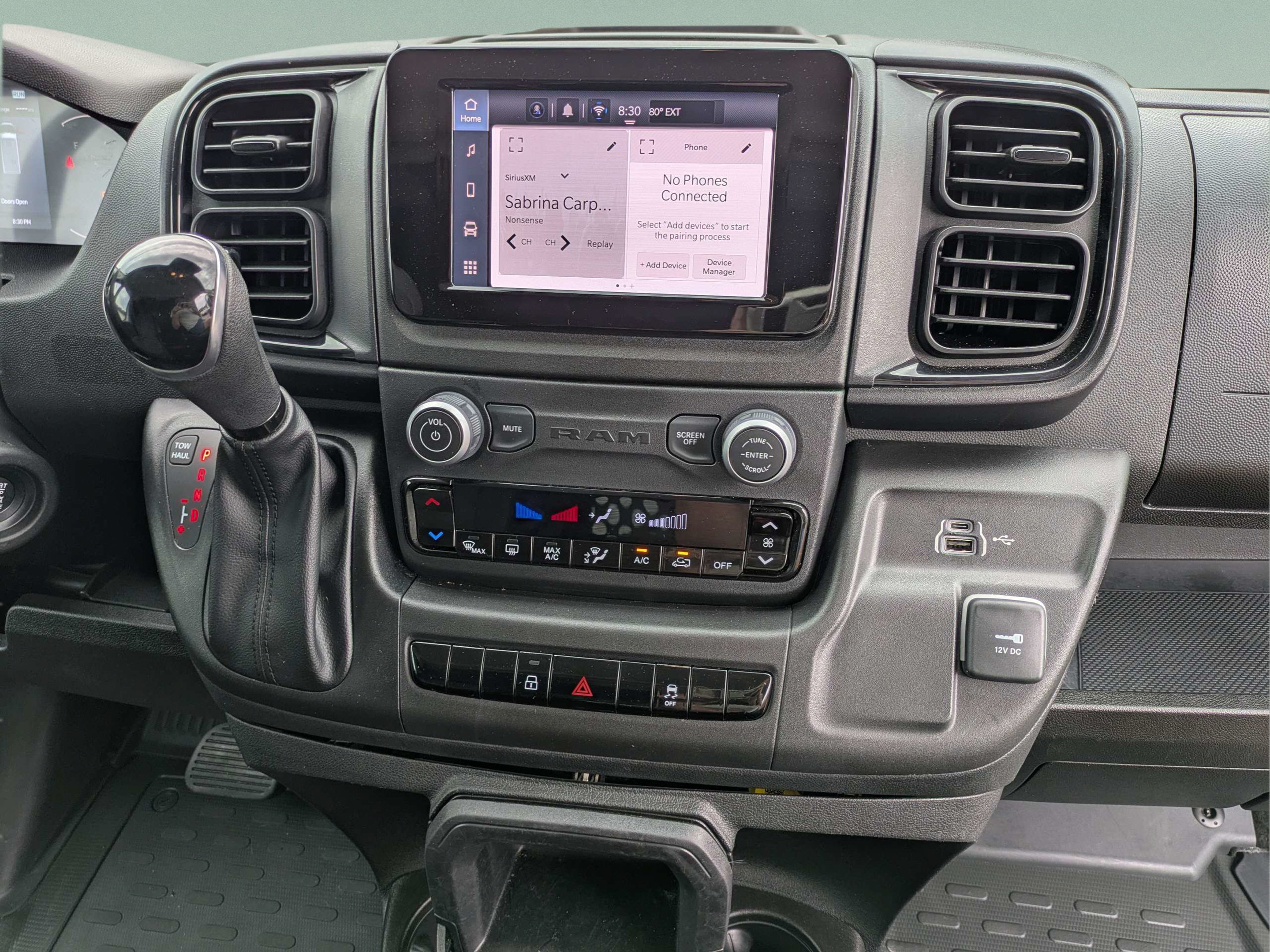 Used 2025 RAM ProMaster 2500 w/ U-Haul Equipment Group FWD image 14