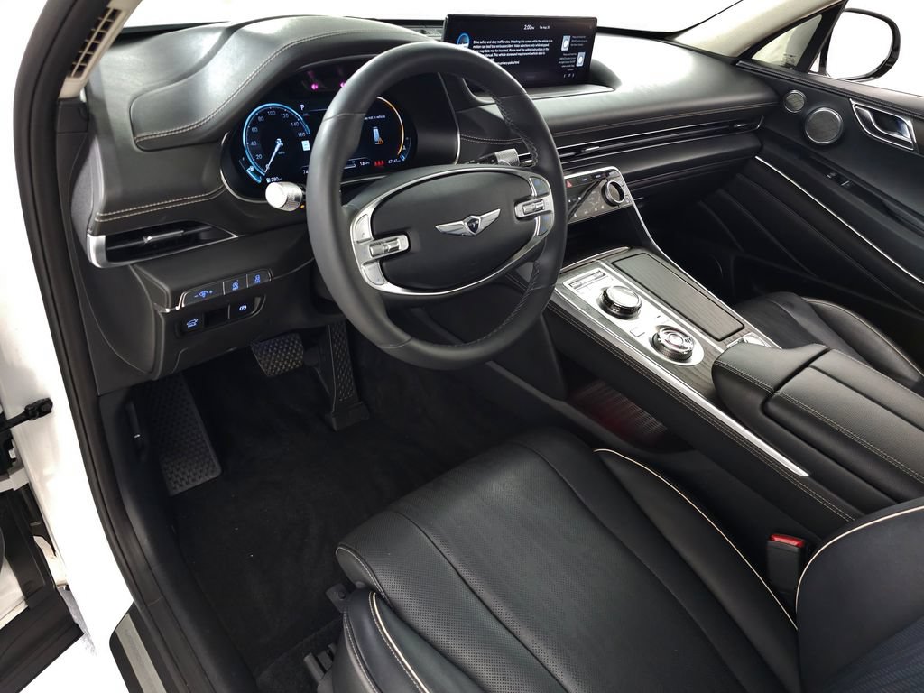 Used 2024 Genesis GV80 2.5T w/ Prestige Package AWD/4WD image 17