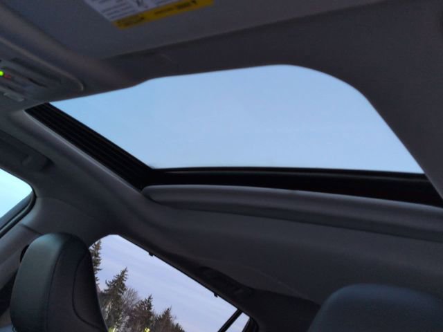 Certified 2026 Toyota Highlander XLE image 14