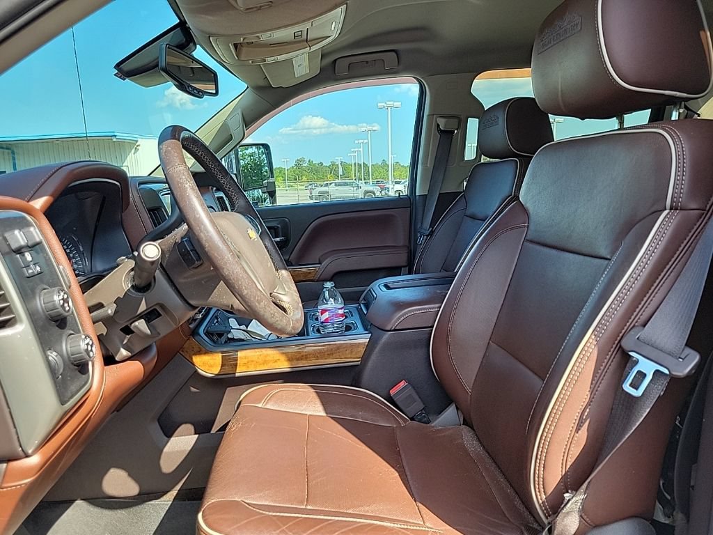 Used 2014 Chevrolet Silverado 1500 High Country w/ High Country Premium Package AWD/4WD image 10