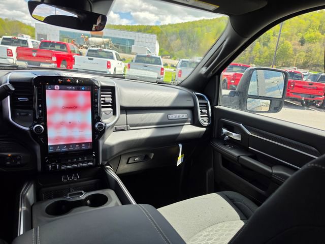 New 2026 RAM 2500 Big Horn AWD/4WD image 11