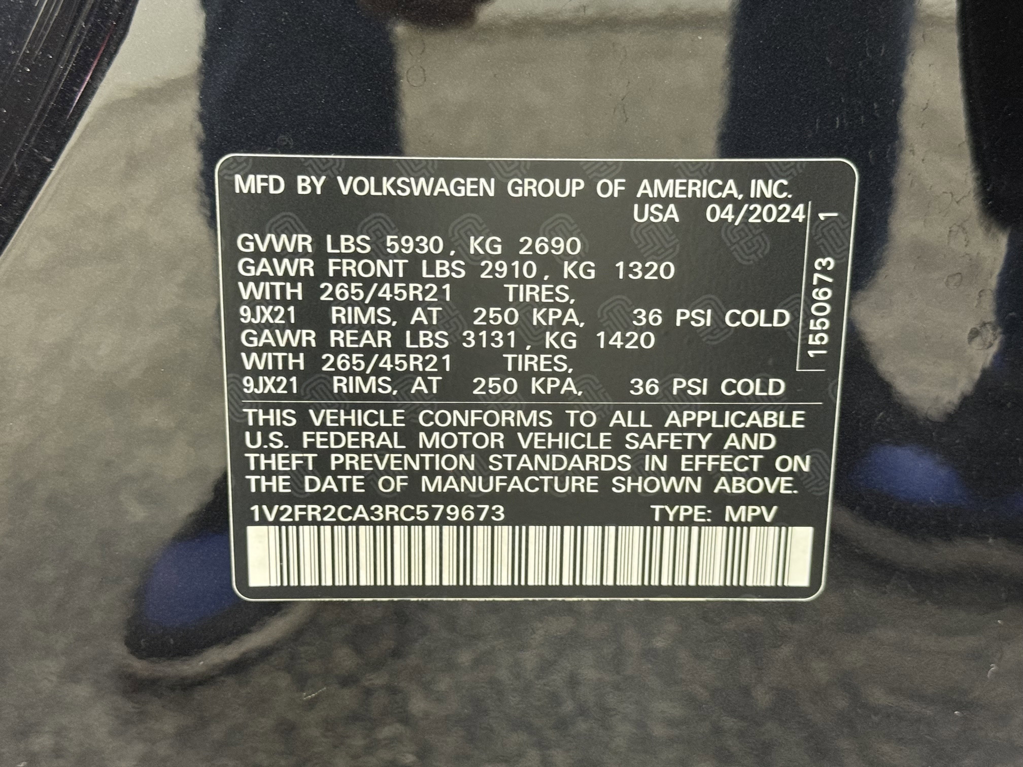 Used 2024 Volkswagen Atlas SEL Premium R-Line image 29