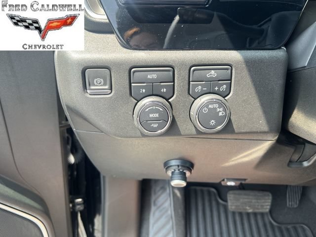 Used 2023 Chevrolet Silverado 1500 LT AWD/4WD image 23