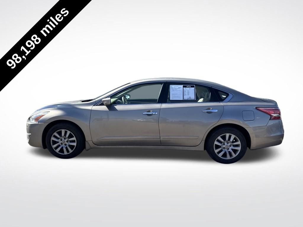 Used 2013 Nissan Altima 2.5 S video 2