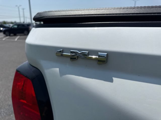 Used 2024 GMC Canyon Elevation w/ Elevation Premium Package AWD/4WD image 18