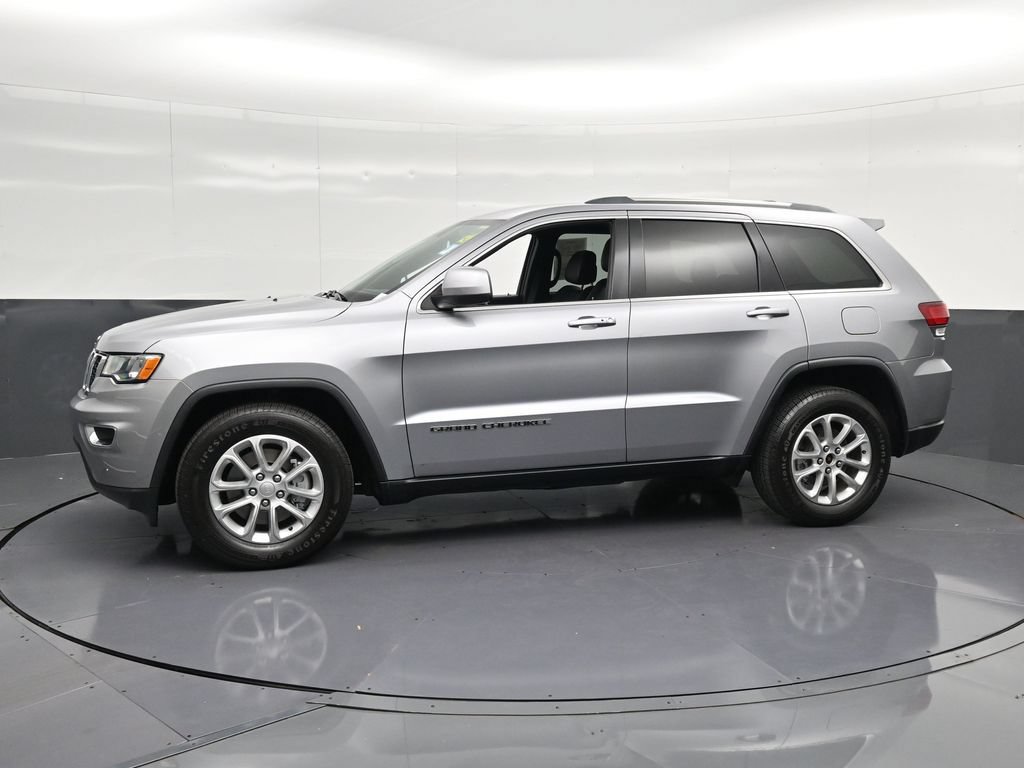 Used 2021 Jeep Grand Cherokee Laredo RWD image 5