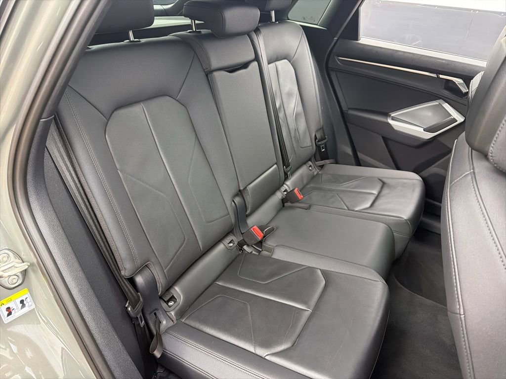 Used 2022 Audi Q3 2.0T Premium AWD/4WD image 26