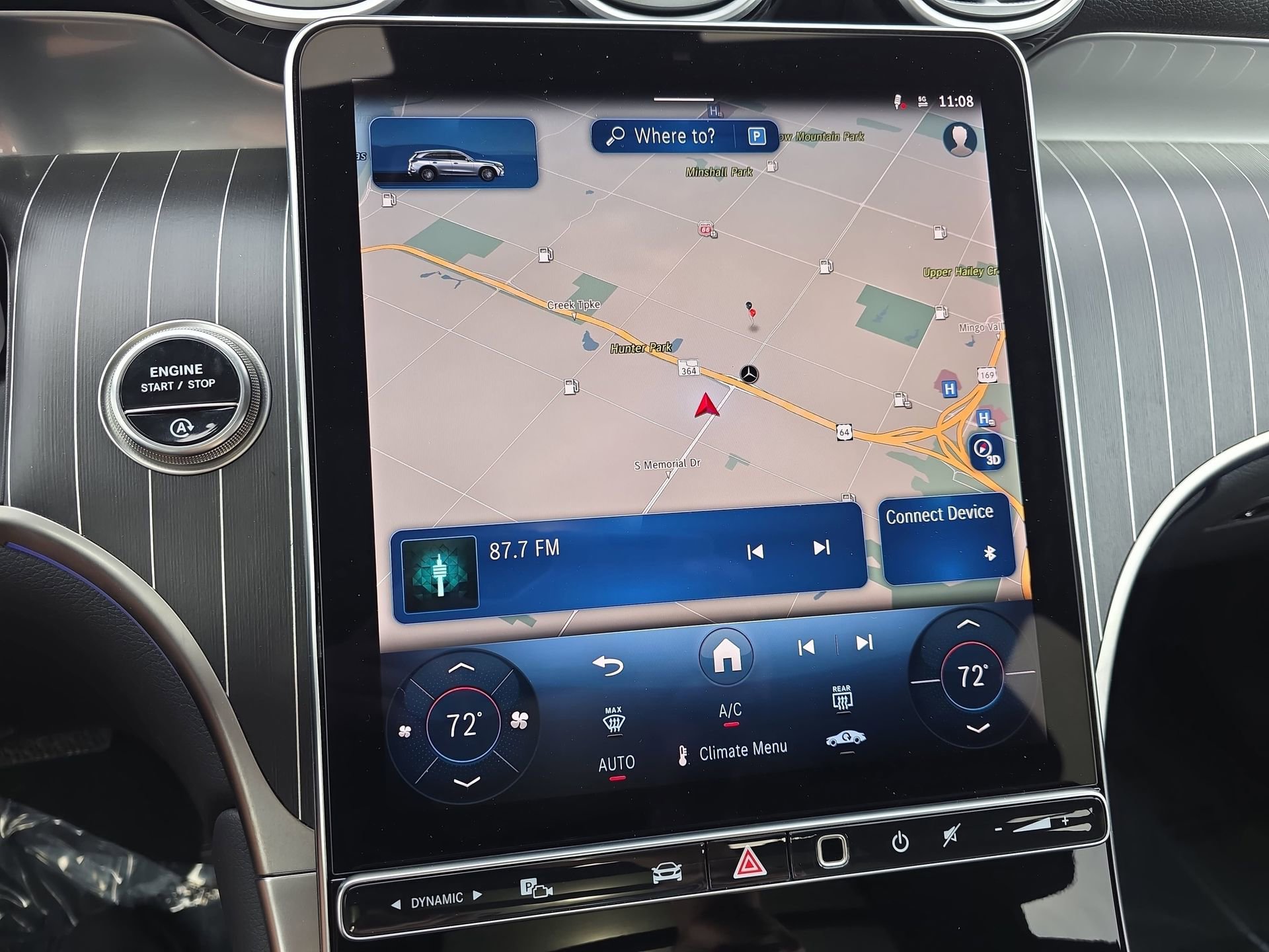 Used 2025 Mercedes-Benz GLC 300 4MATIC image 22