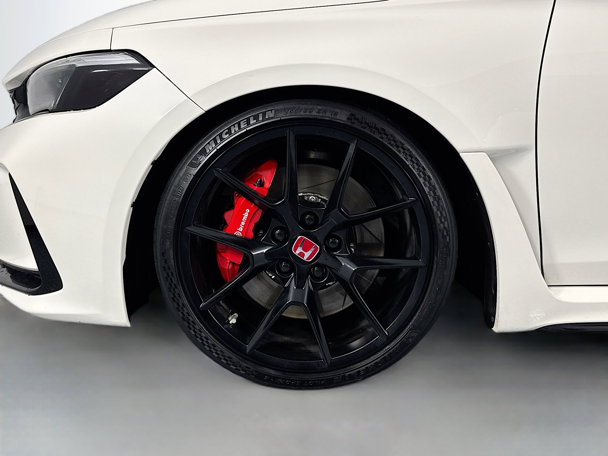 Used 2023 Honda Civic Type R image 30